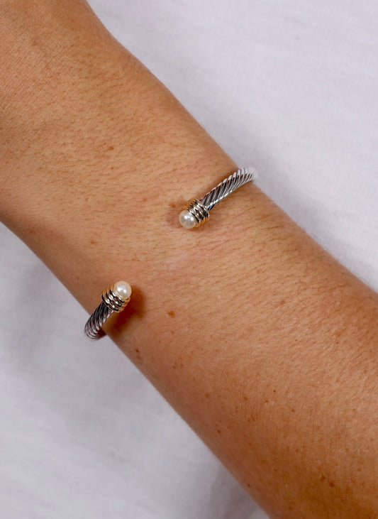 Lena Cable Bracelet With Stone End Pearls